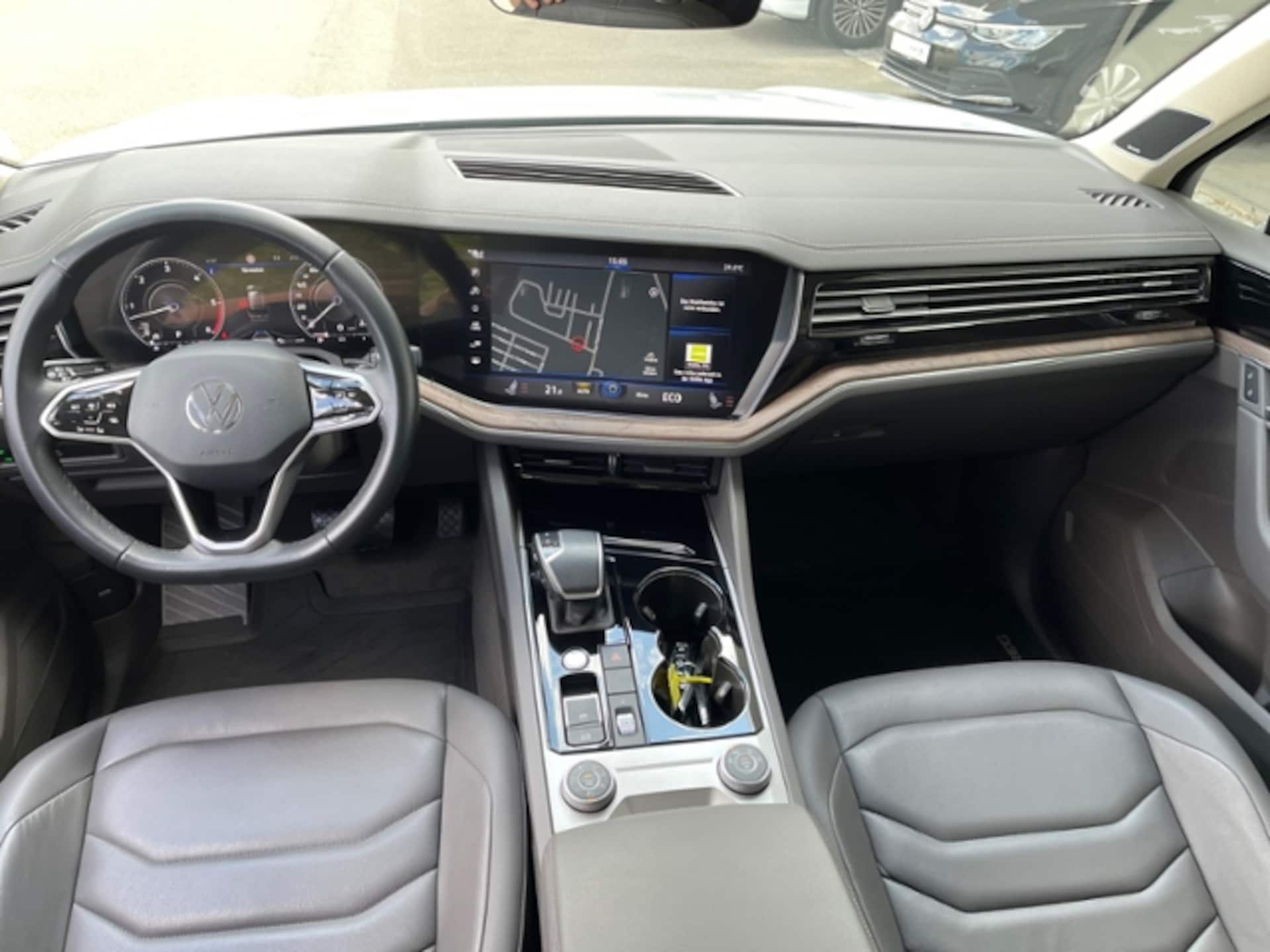 Volkswagen Touareg Atmosphere