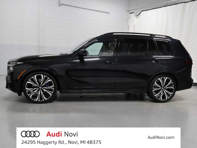 2025 BMW X7