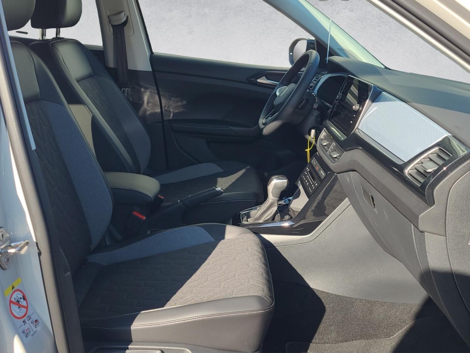 Volkswagen T-Cross – Bild 12