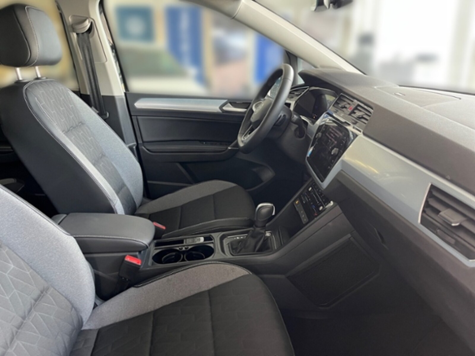Volkswagen Touran – Bild 10