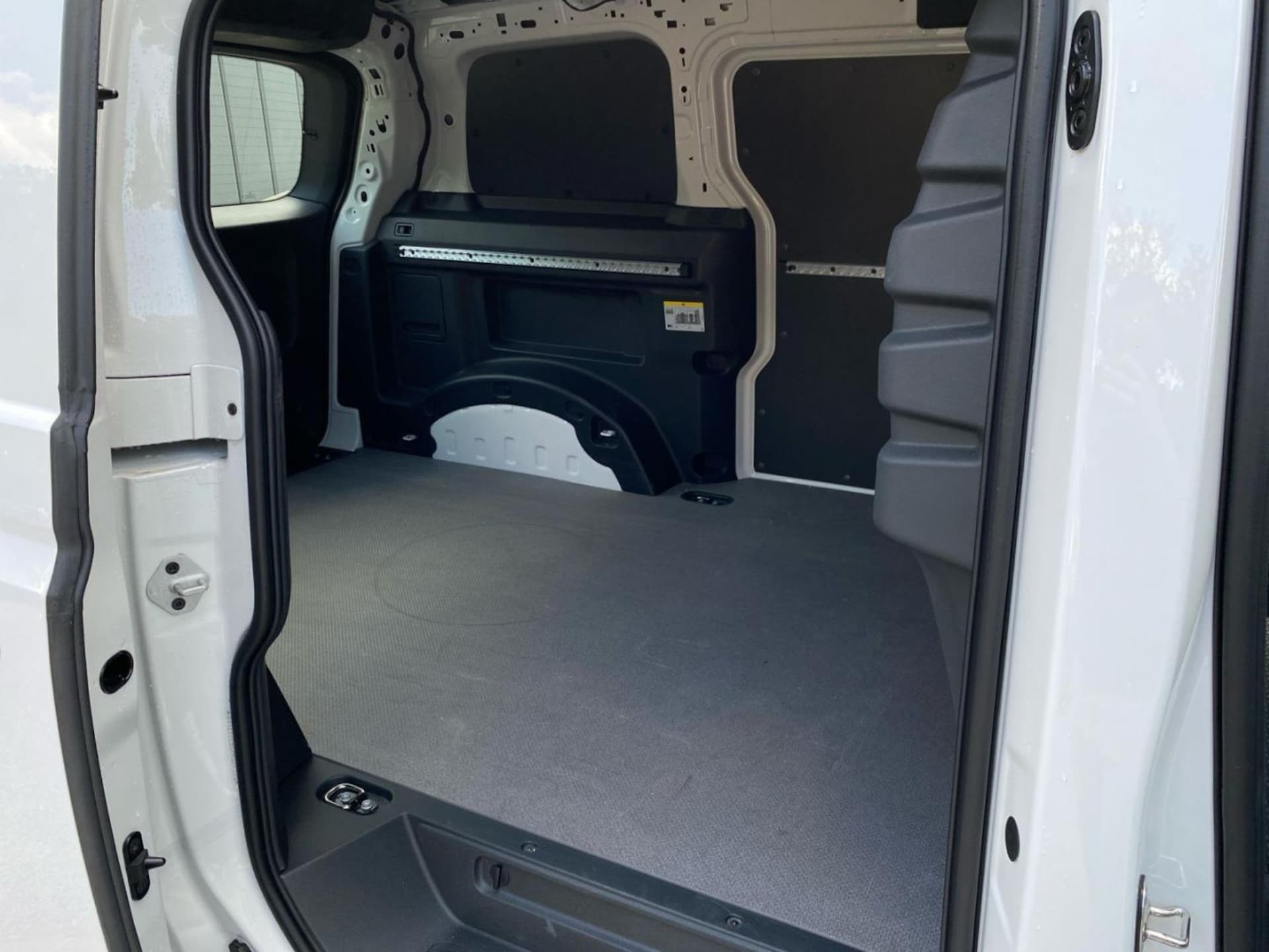 Volkswagen ID. Buzz Cargo Basis-Modell