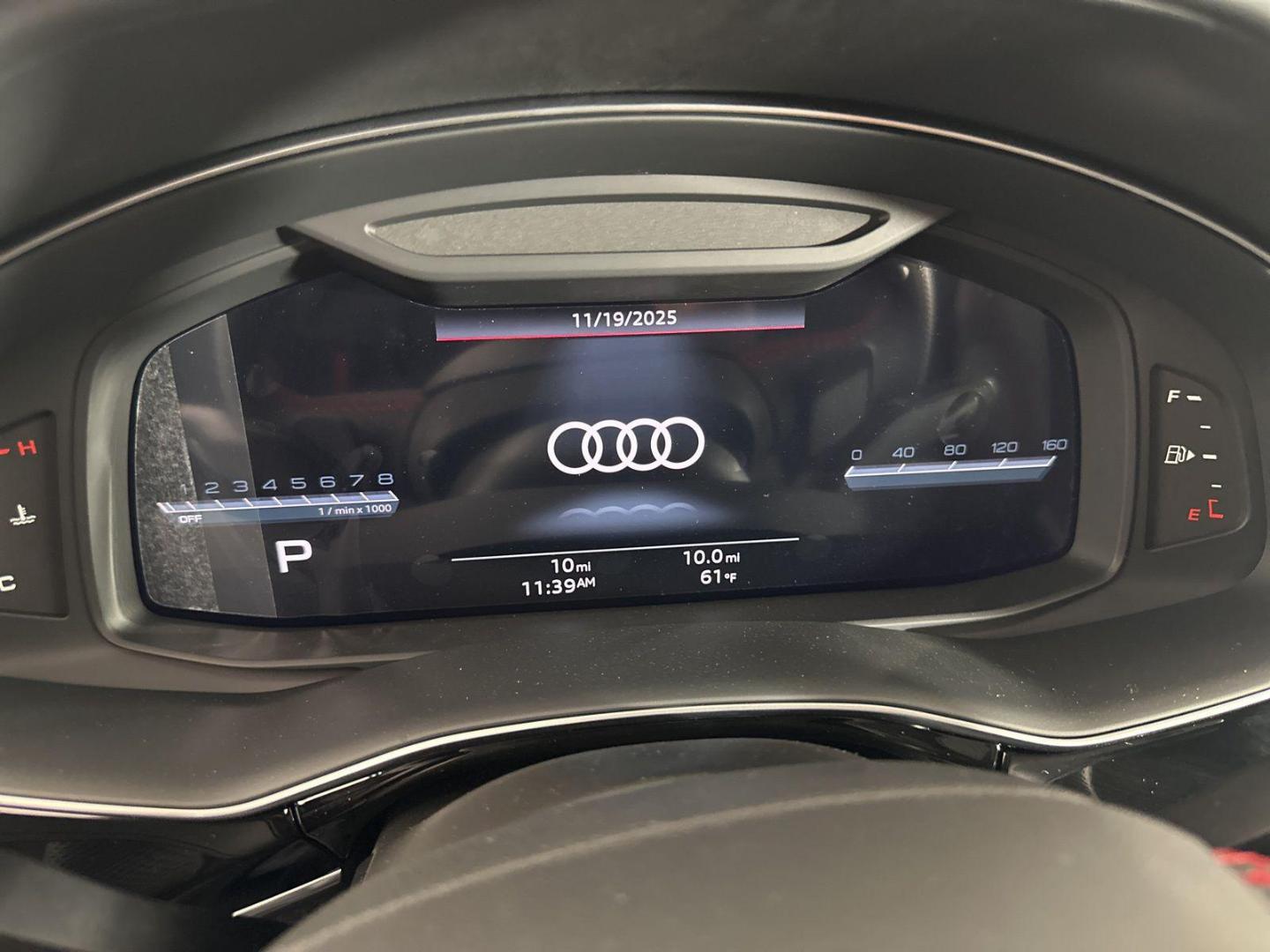 2026 Audi SQ8 Prestige - Photo 18