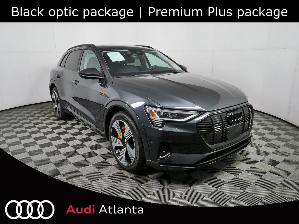 2022 Audi e-tron 95 kWh Premium Plus quattro's photo