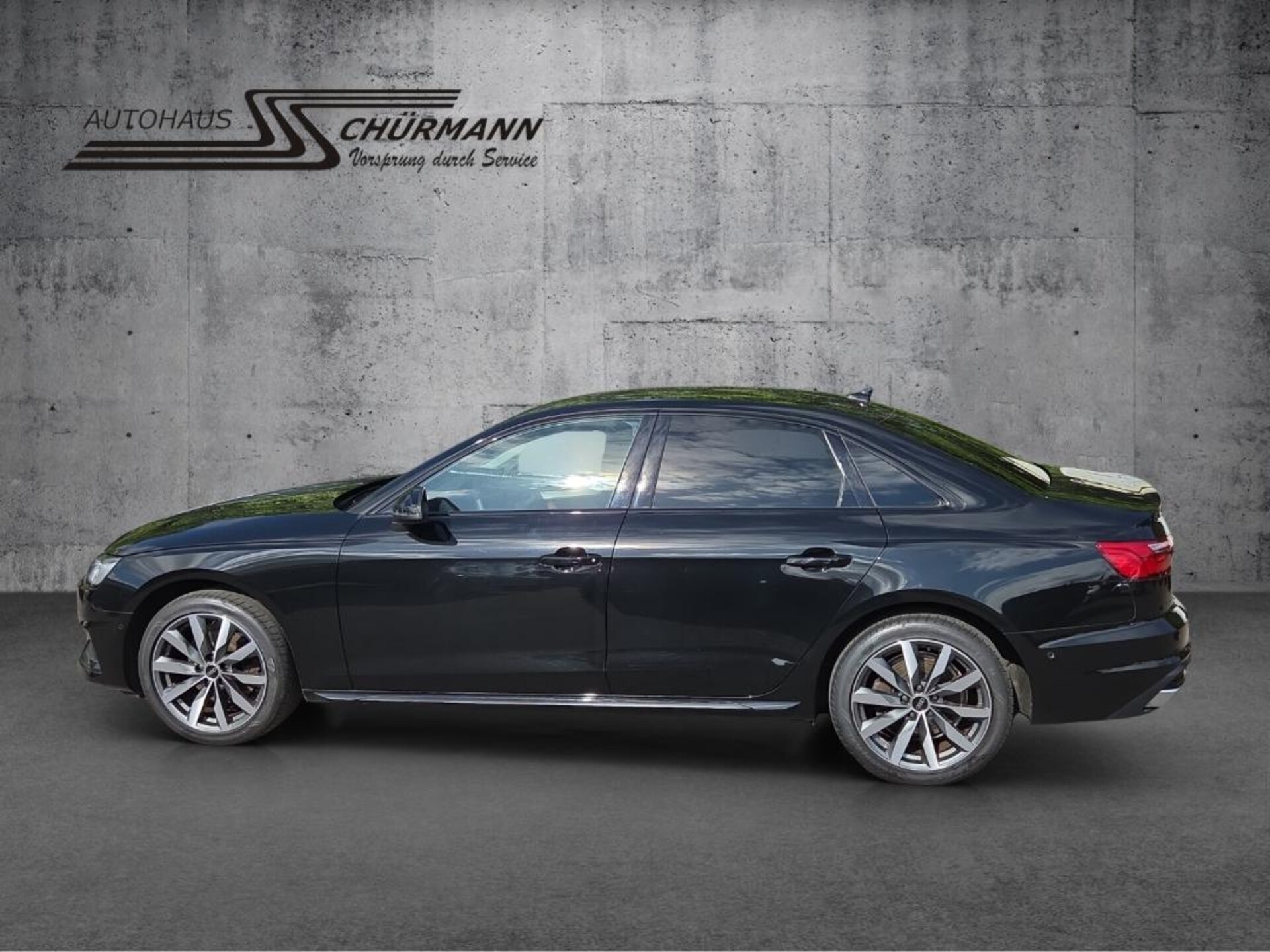 Audi A4 Limousine Advanced