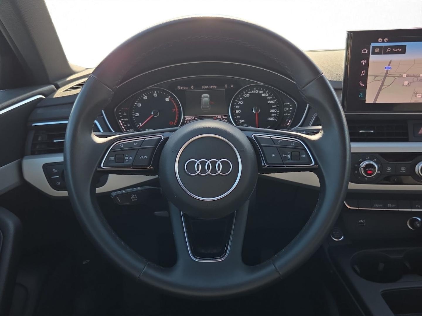 Bild über Audi A4 Avant 35 TFSI S tronic - für weitere Informationen kontaktieren Sie den Audi Partner