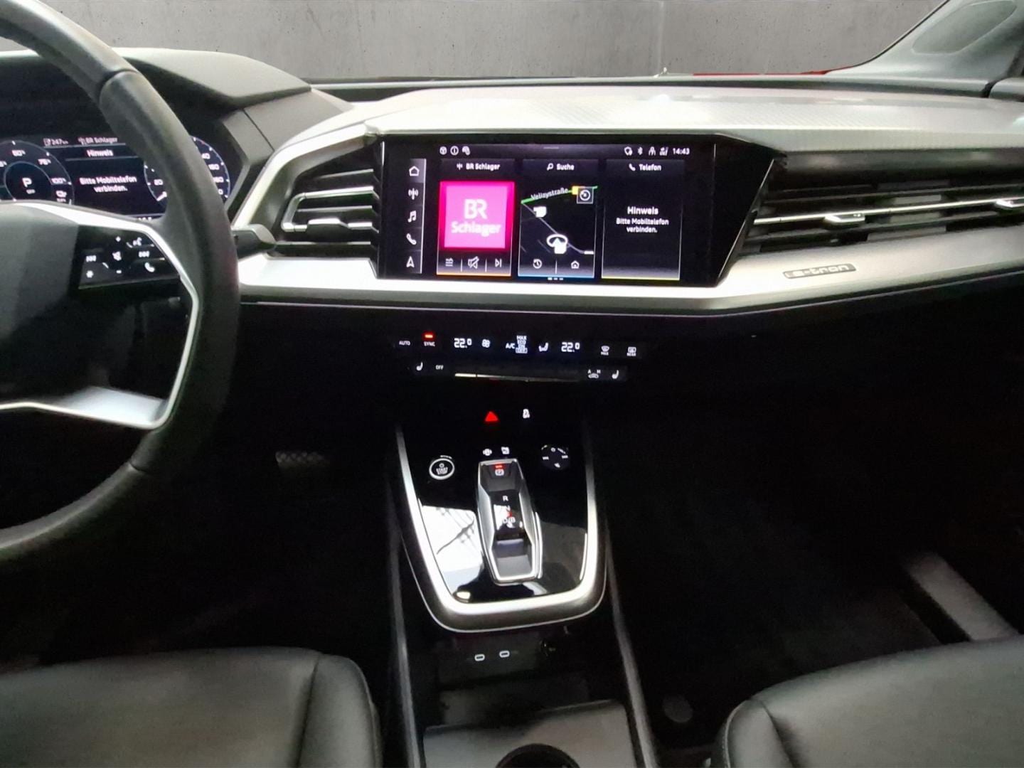 Bild über Audi Q4 e-tron 45 e-tron - für weitere Informationen kontaktieren Sie den Audi Partner