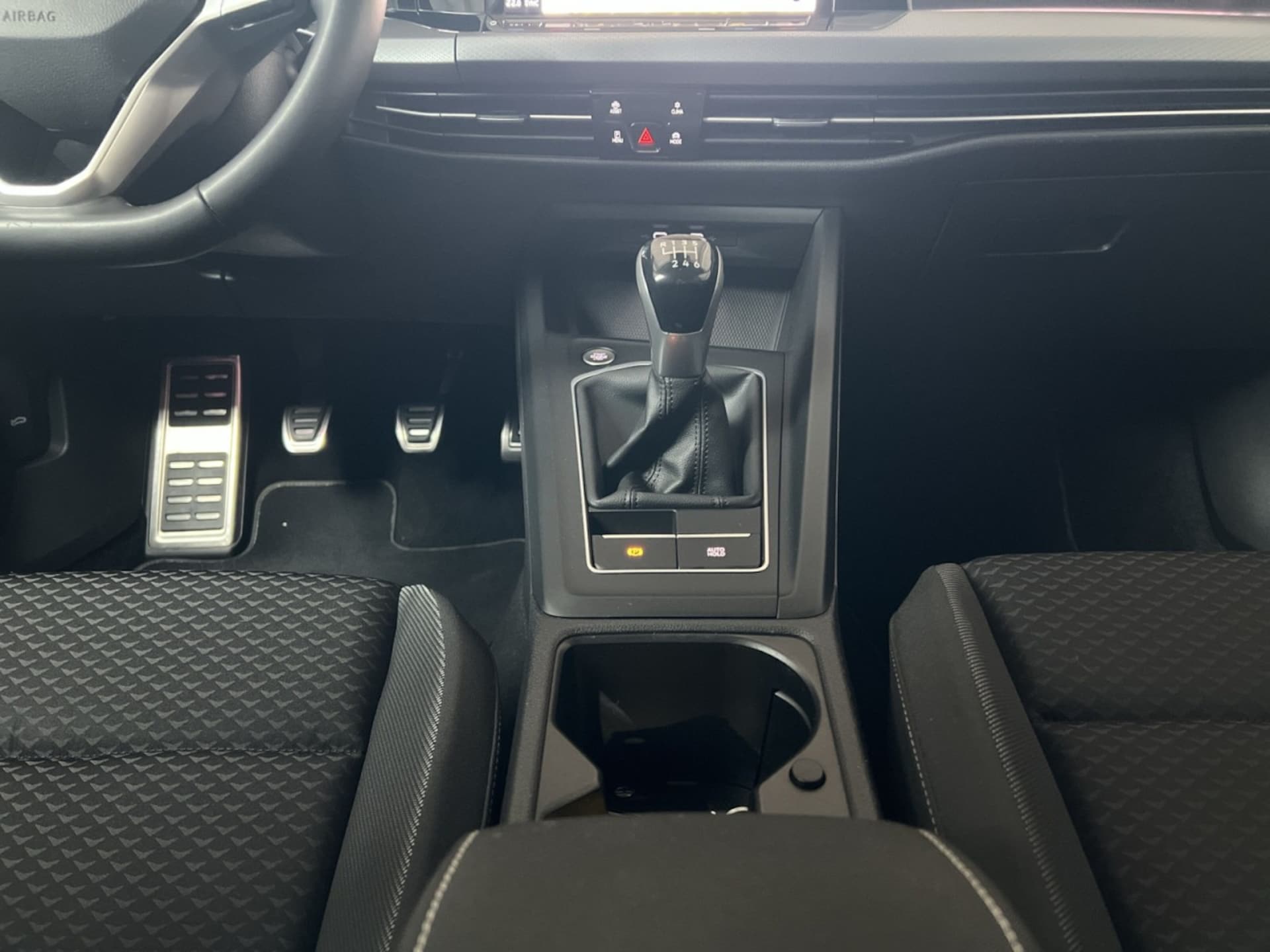 Volkswagen Golf Active