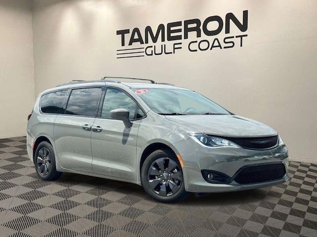 2020 Chrysler