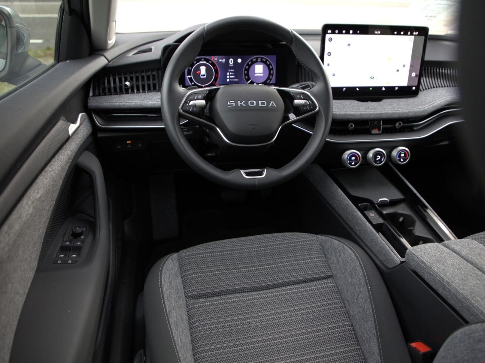 Škoda Superb Combi – Bild 22