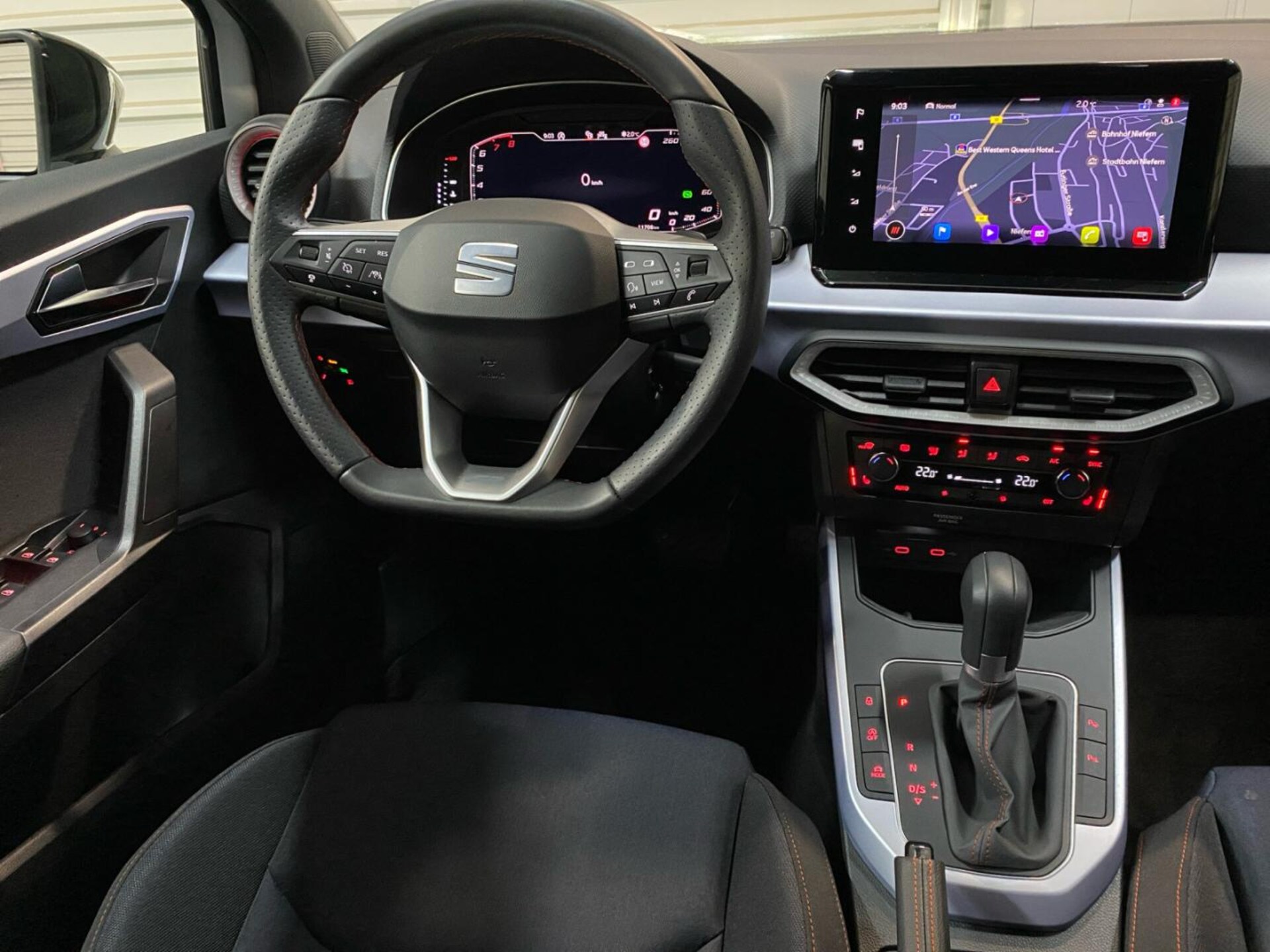 SEAT Arona FR