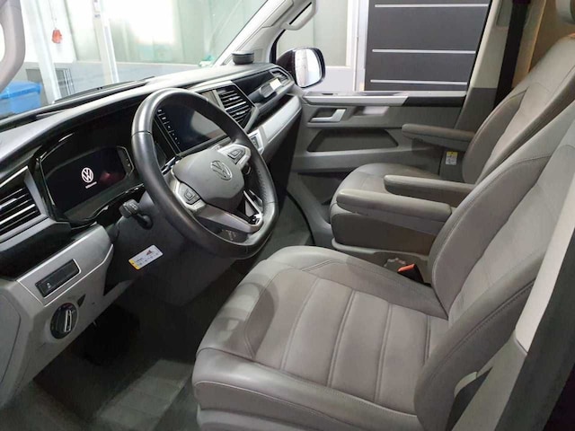 Volkswagen T6.1 California