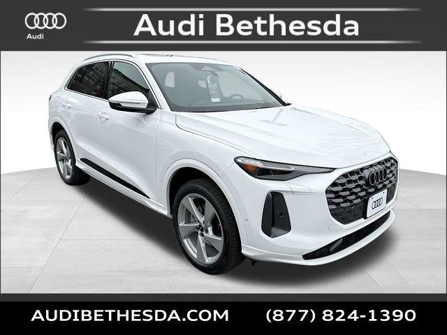 2026 Audi Q5 Premium Plus quattro's photo