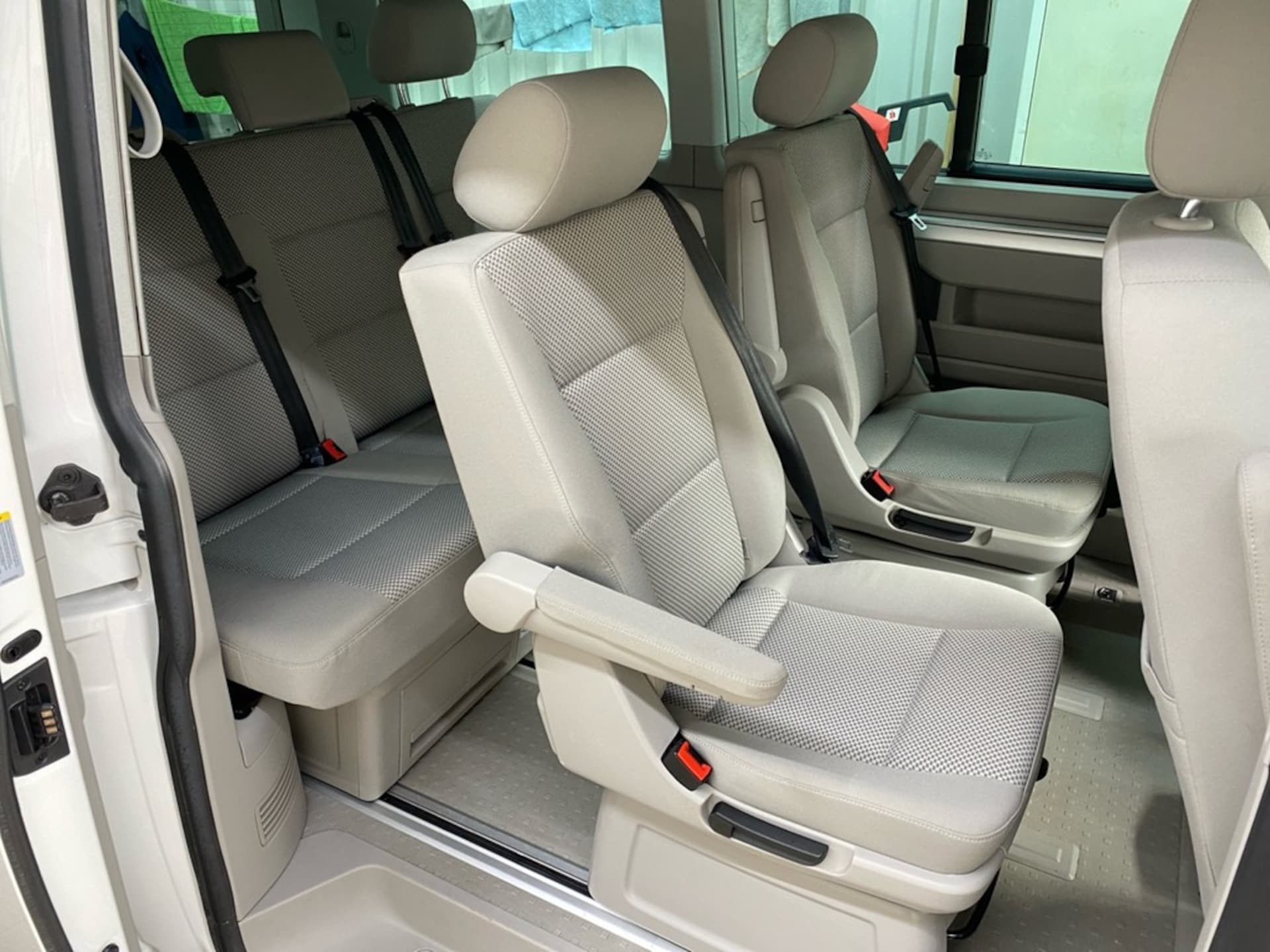 Volkswagen T6 California Beach