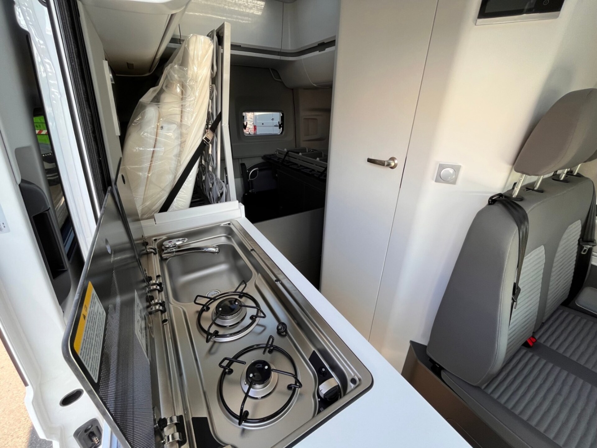 Volkswagen Grand California 600