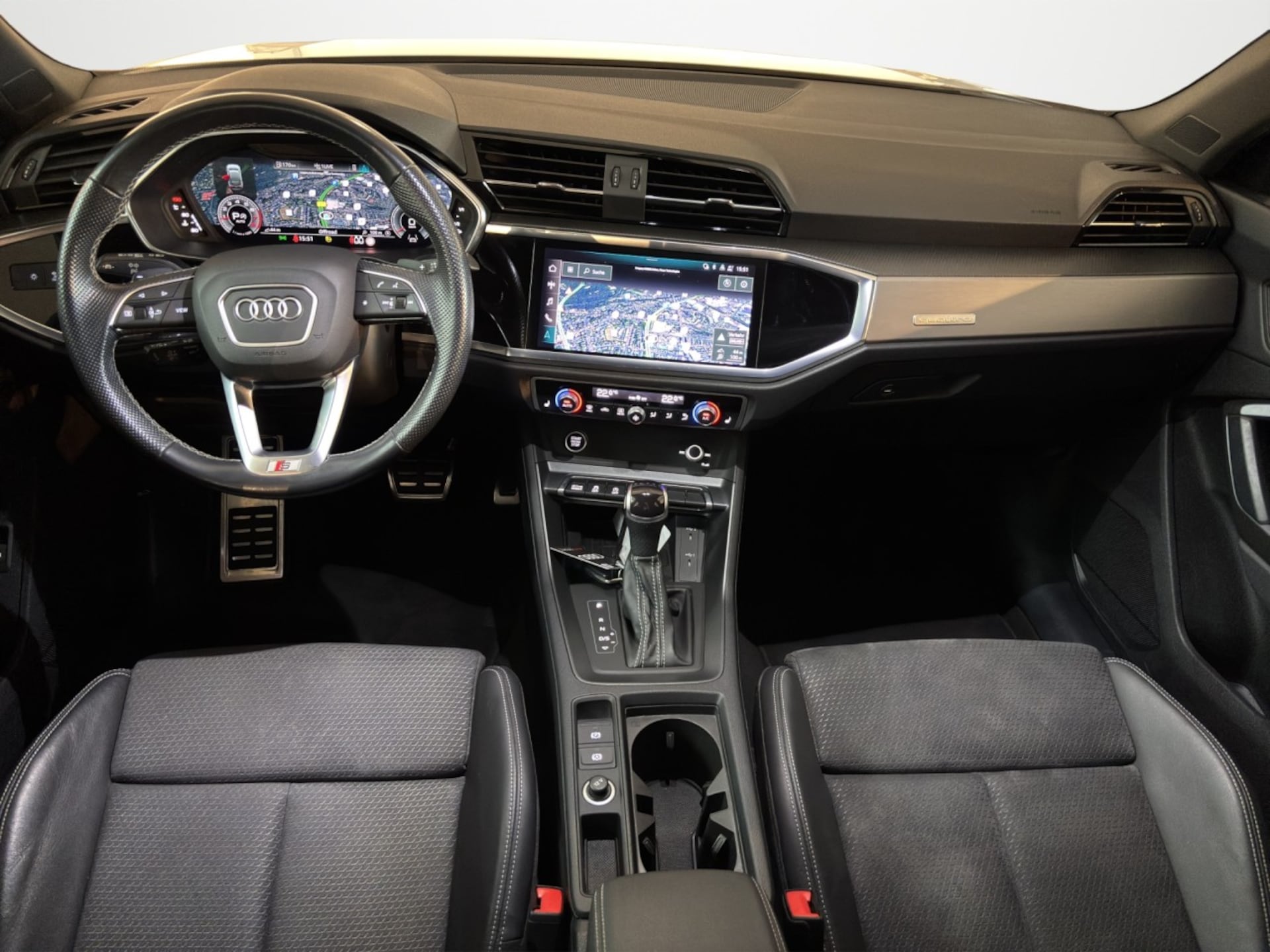 Audi Q3 Sportback S line