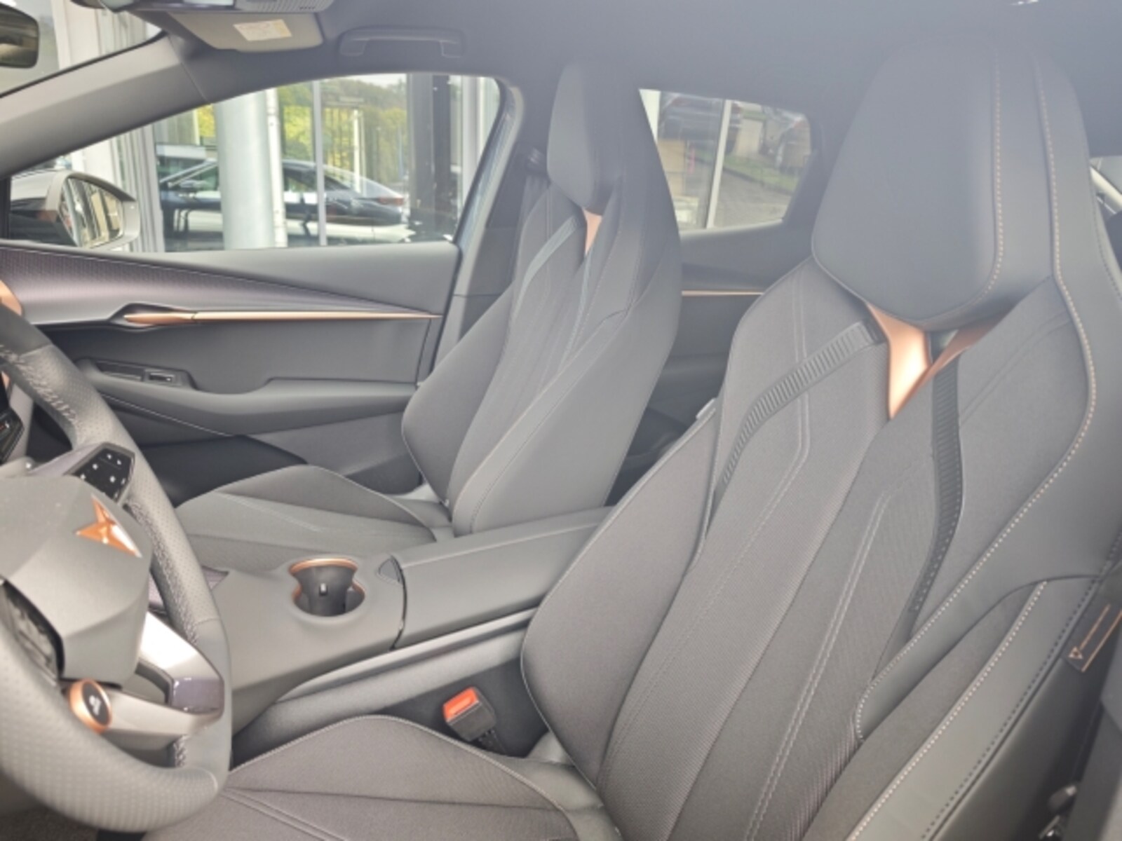 CUPRA Tavascan – Bild 12