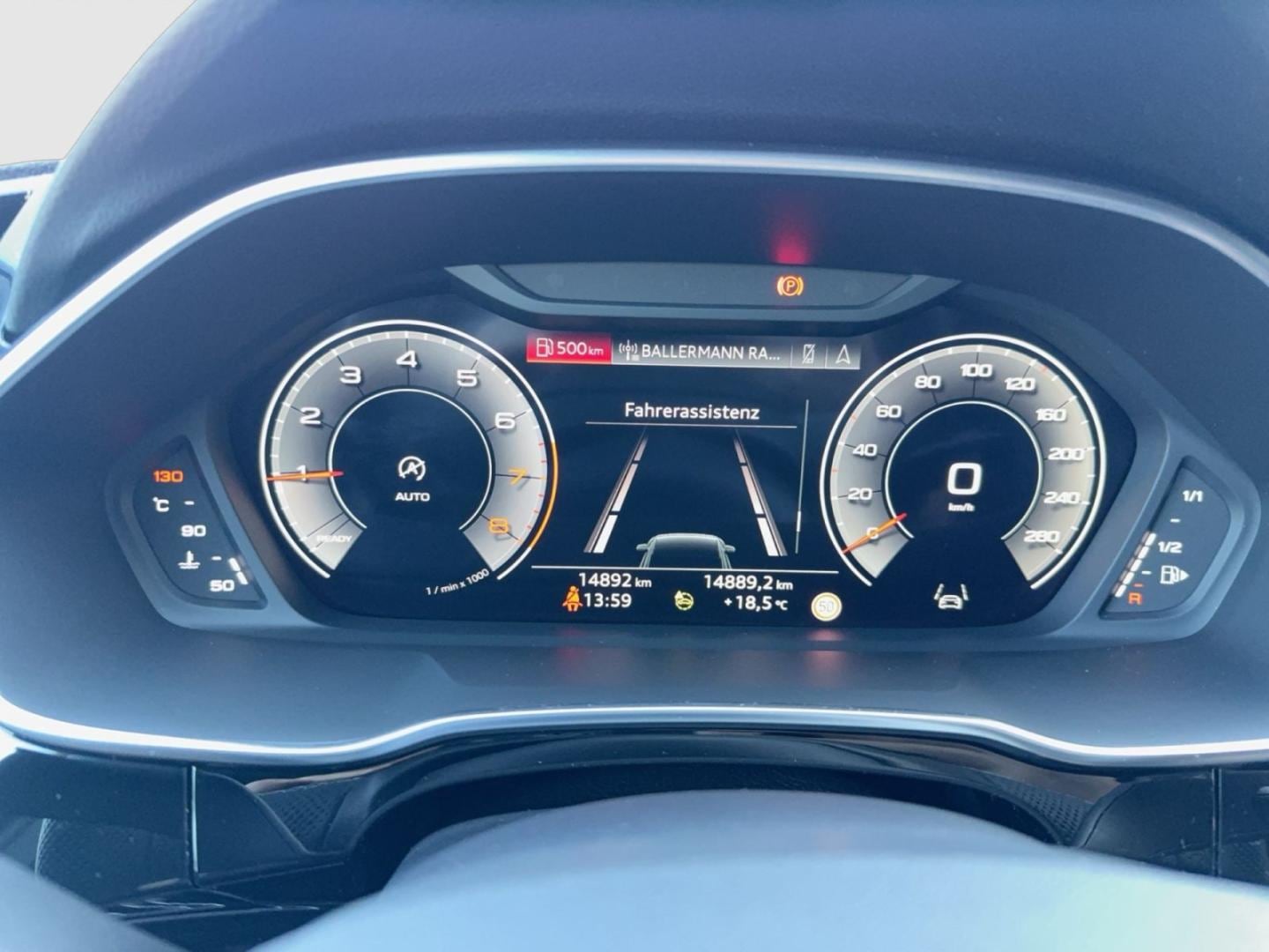 Bild über Audi Q3 Sportback S line 35 TFSI Schaltgetriebe - für weitere Informationen kontaktieren Sie den Audi Partner