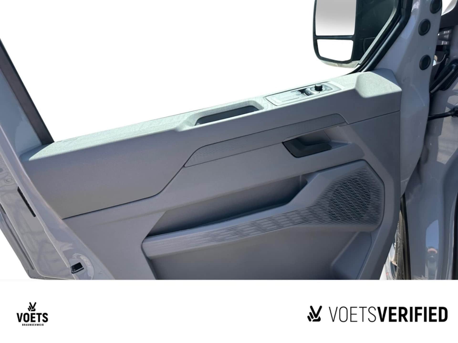 Volkswagen Transporter Kasten langer Radstand Plus