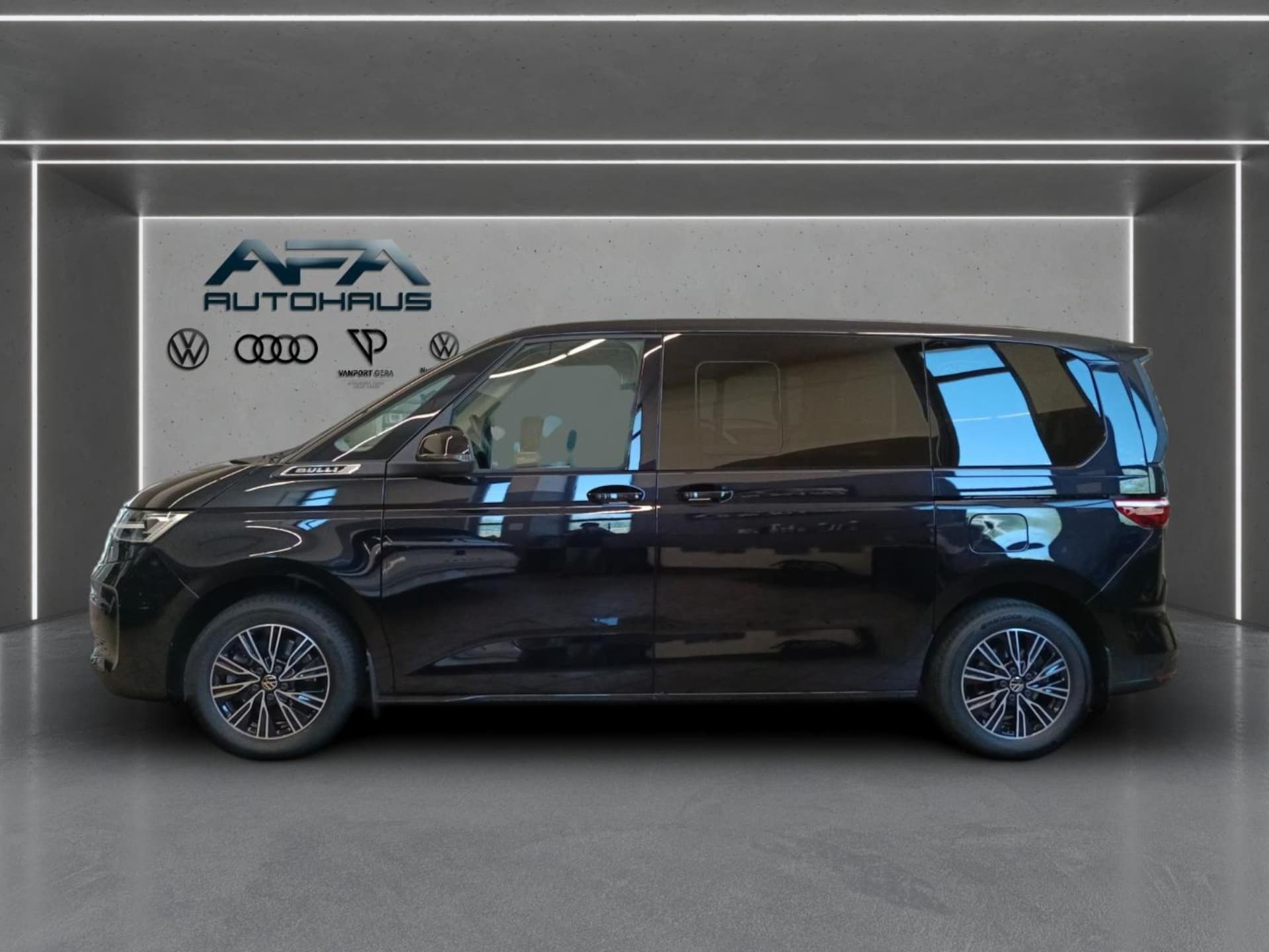 Volkswagen Multivan Basis-Modell