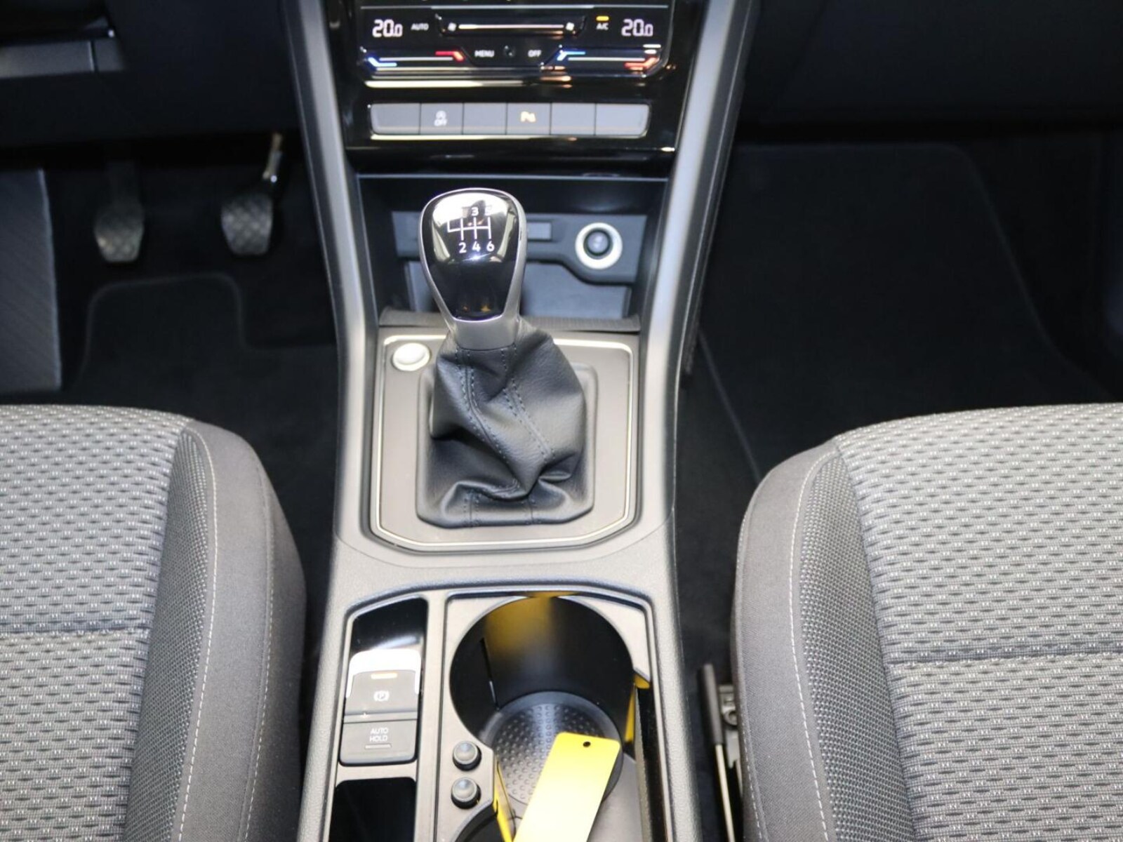 Volkswagen Touran – Bild 11