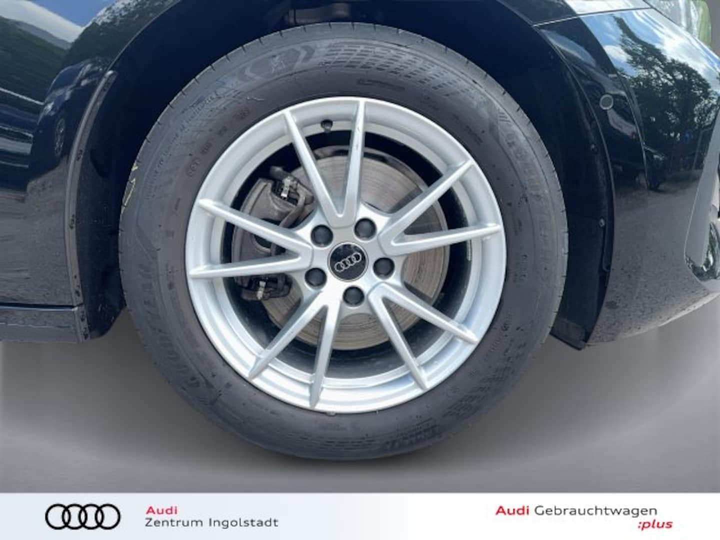 Bild über Audi A5 Avant TFSI 110 kW S tronic - für weitere Informationen kontaktieren Sie den Audi Partner