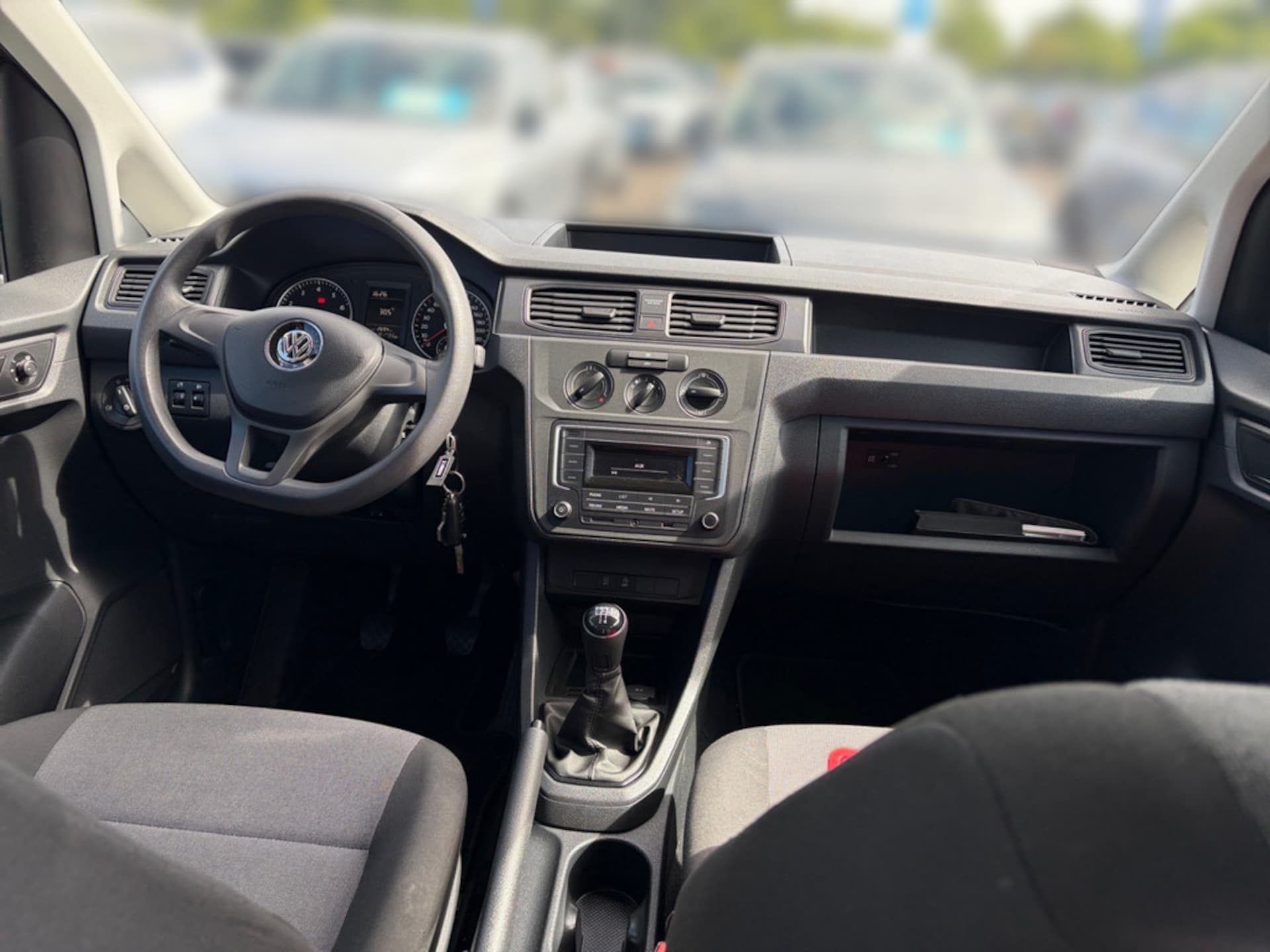 Volkswagen Caddy Kombi Basis-Modell