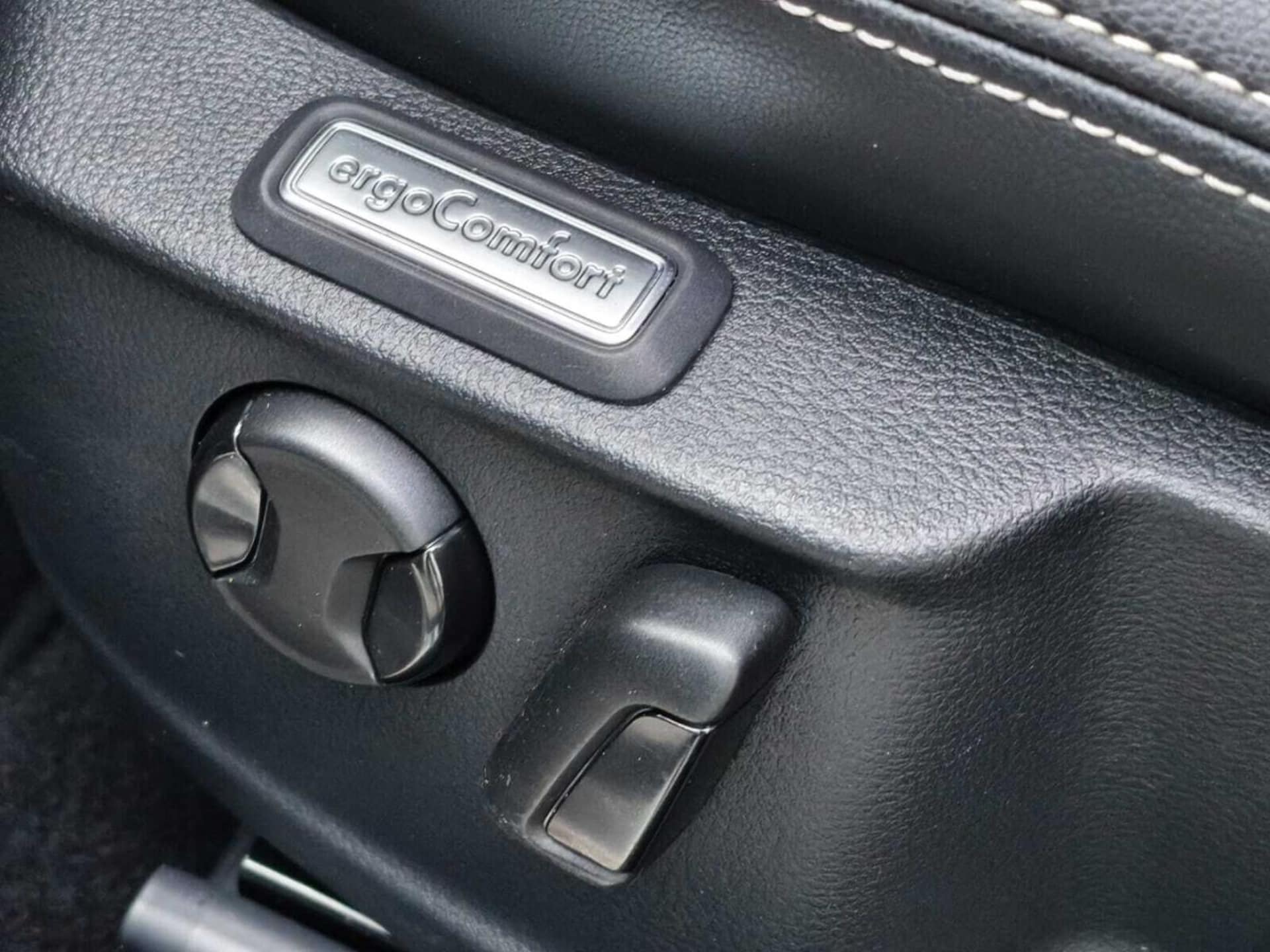Volkswagen Passat Elegance