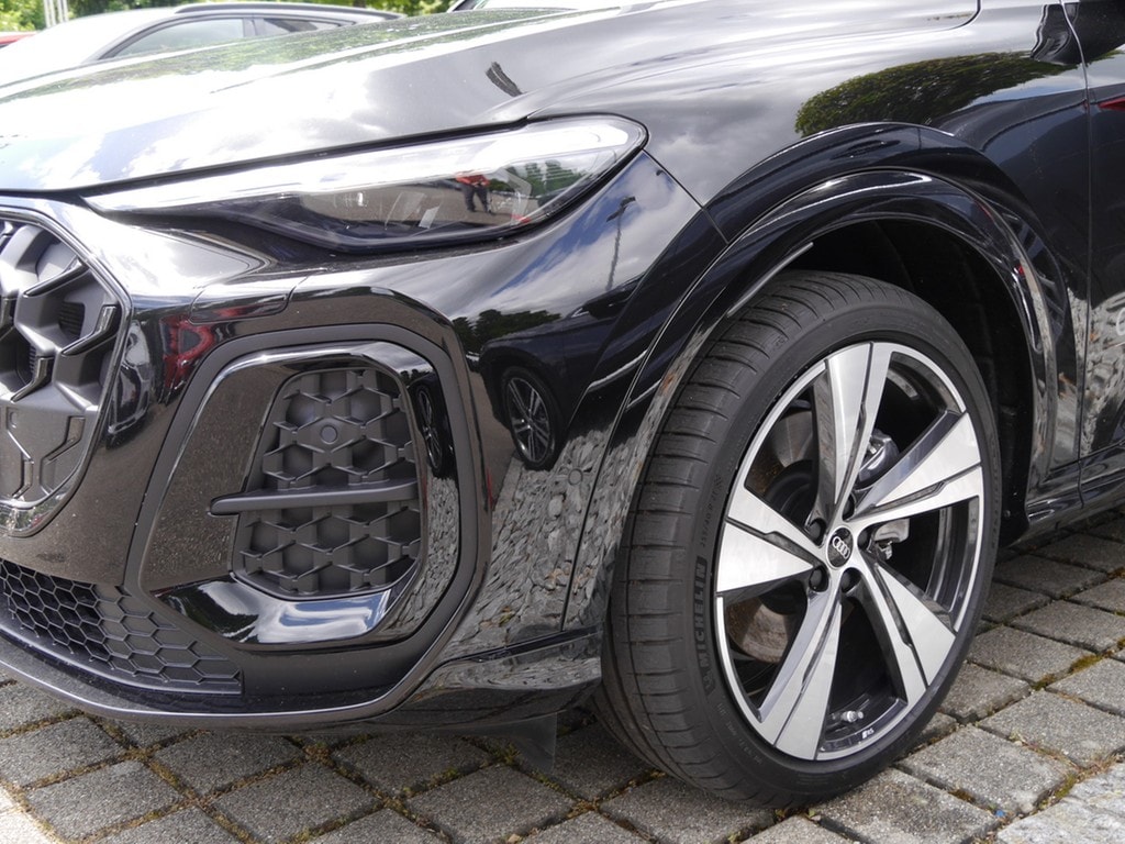 Image about Audi Q5 SUV TDI quattro 150 kW S tronic
