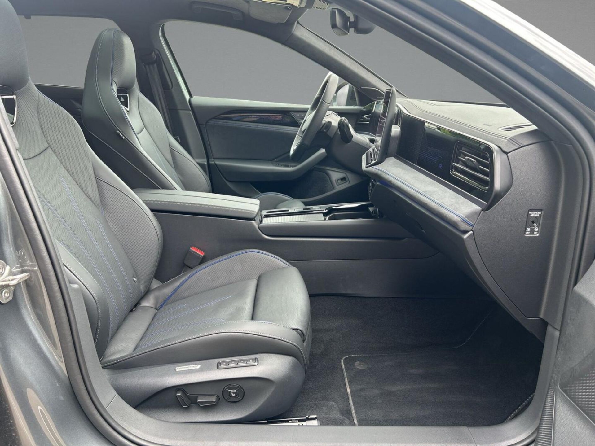 Volkswagen Passat R-Line