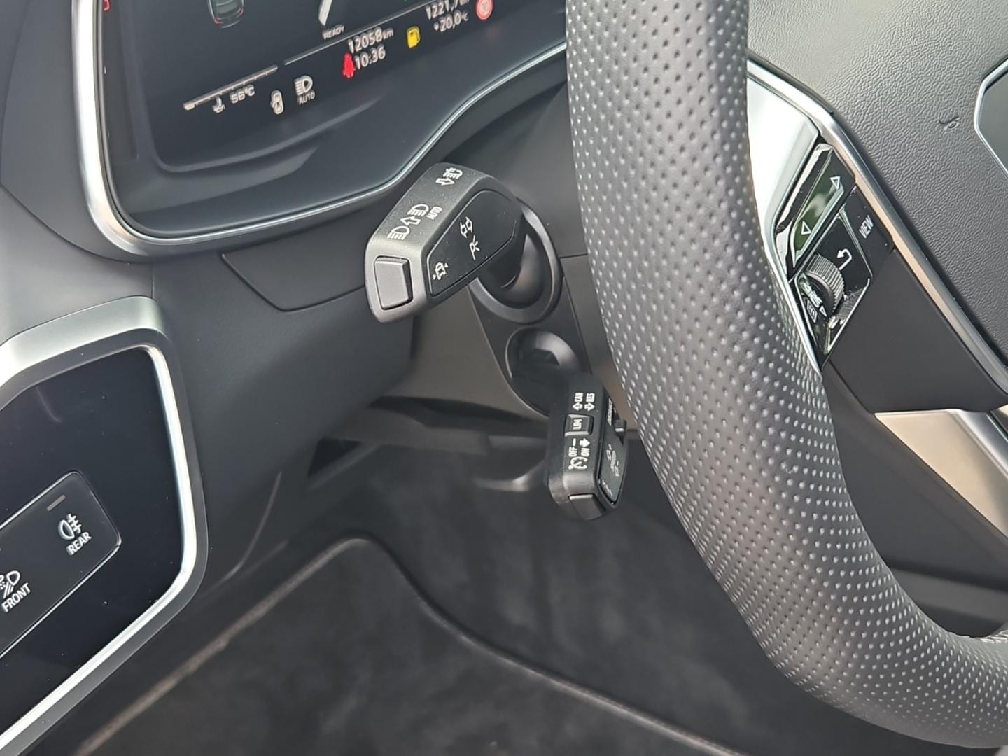 Bild über Audi S6 Avant TDI quattro tiptronic - für weitere Informationen kontaktieren Sie den Audi Partner