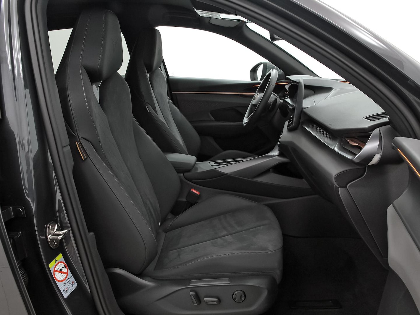 CUPRA Terramar 1.5 TSI e-Hybrid DSG 150 kW (204 CV) — photo 6