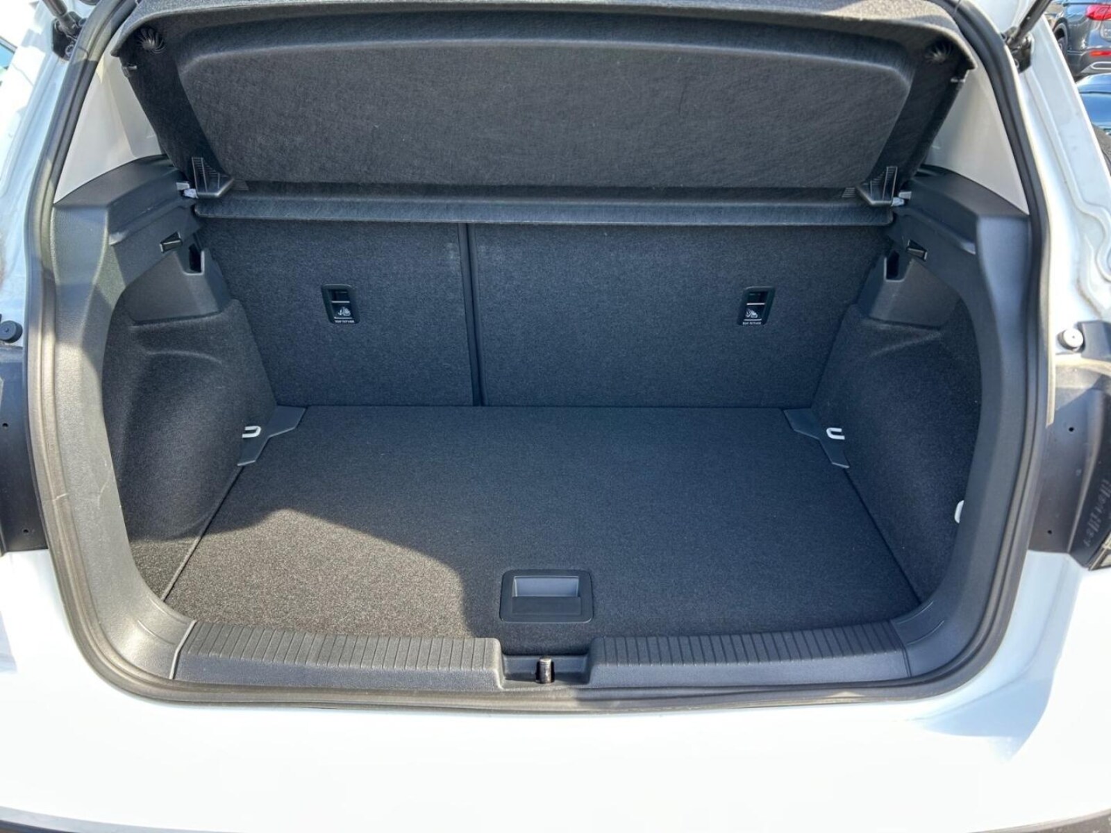 Volkswagen T-Cross – Bild 11