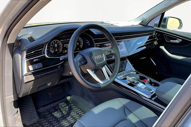 2025 Audi Q7 Premium Plus - Photo 13