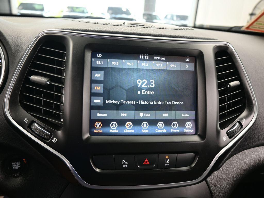 2021 Jeep Cherokee Latitude Lux - Photo 22