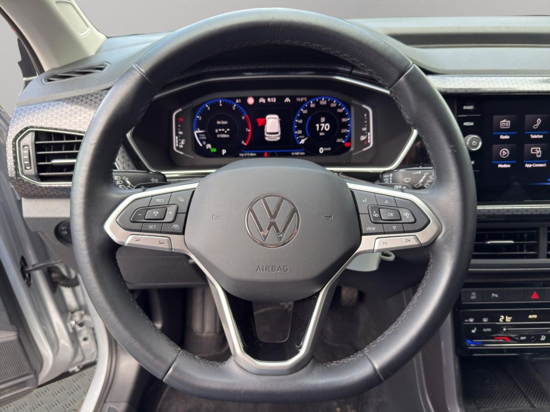 Volkswagen T-Cross Style