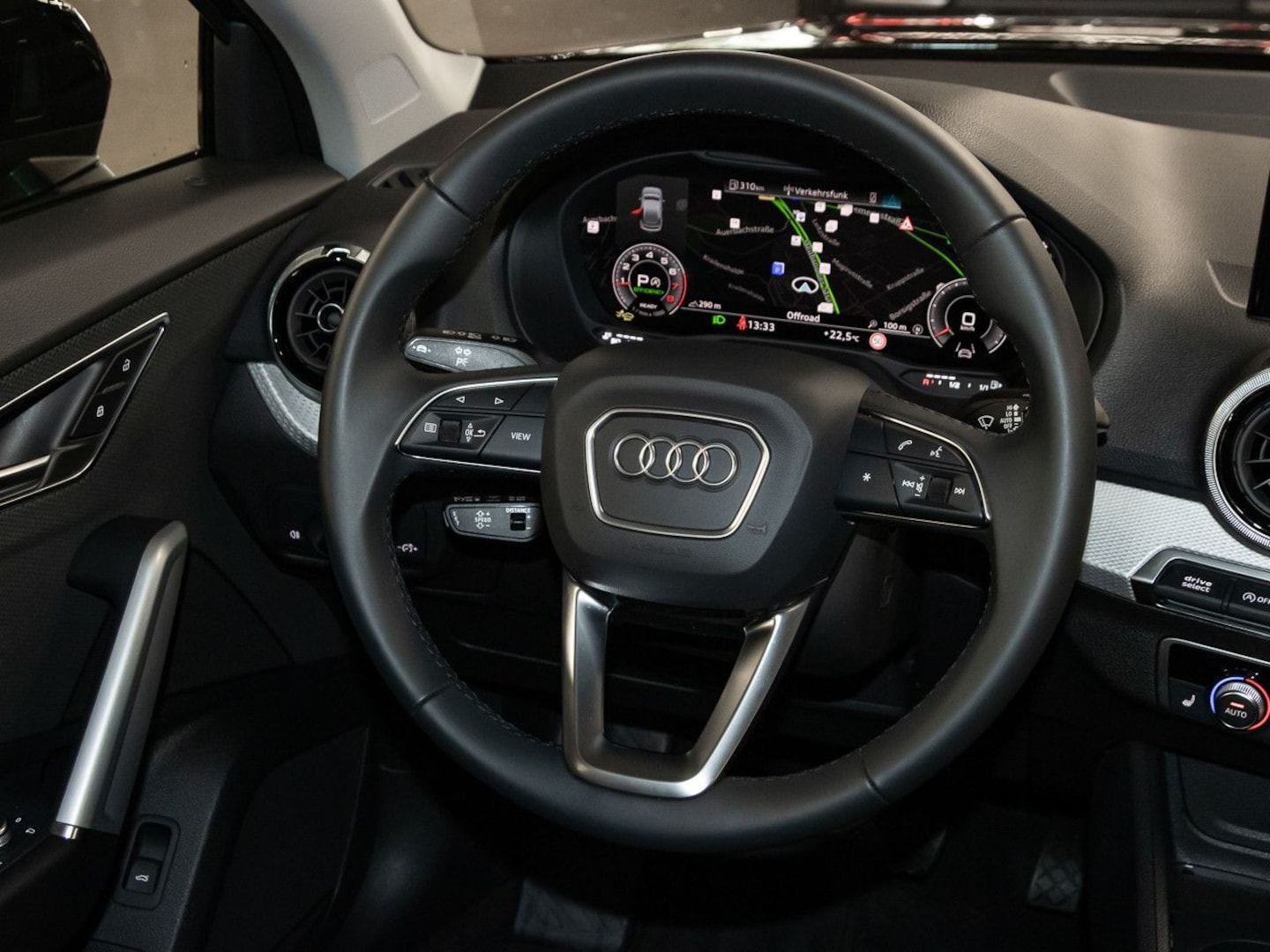 Bild über Audi Q2 advanced 40 TFSI quattro S tronic - für weitere Informationen kontaktieren Sie den Audi Partner