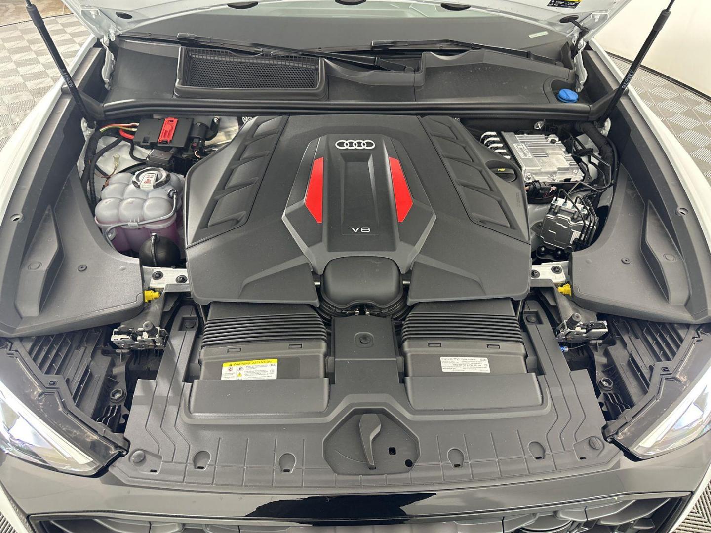 2026 Audi SQ8 Prestige - Photo 25