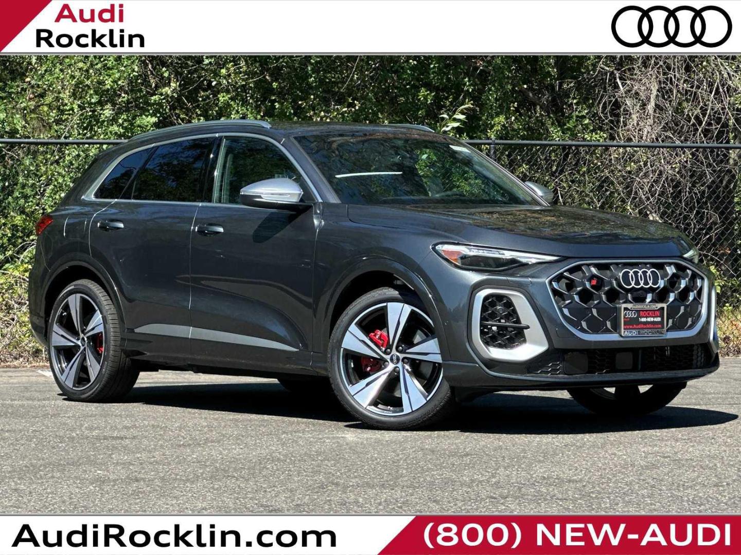 2026 Audi SQ5 Premium Plus quattro's photo