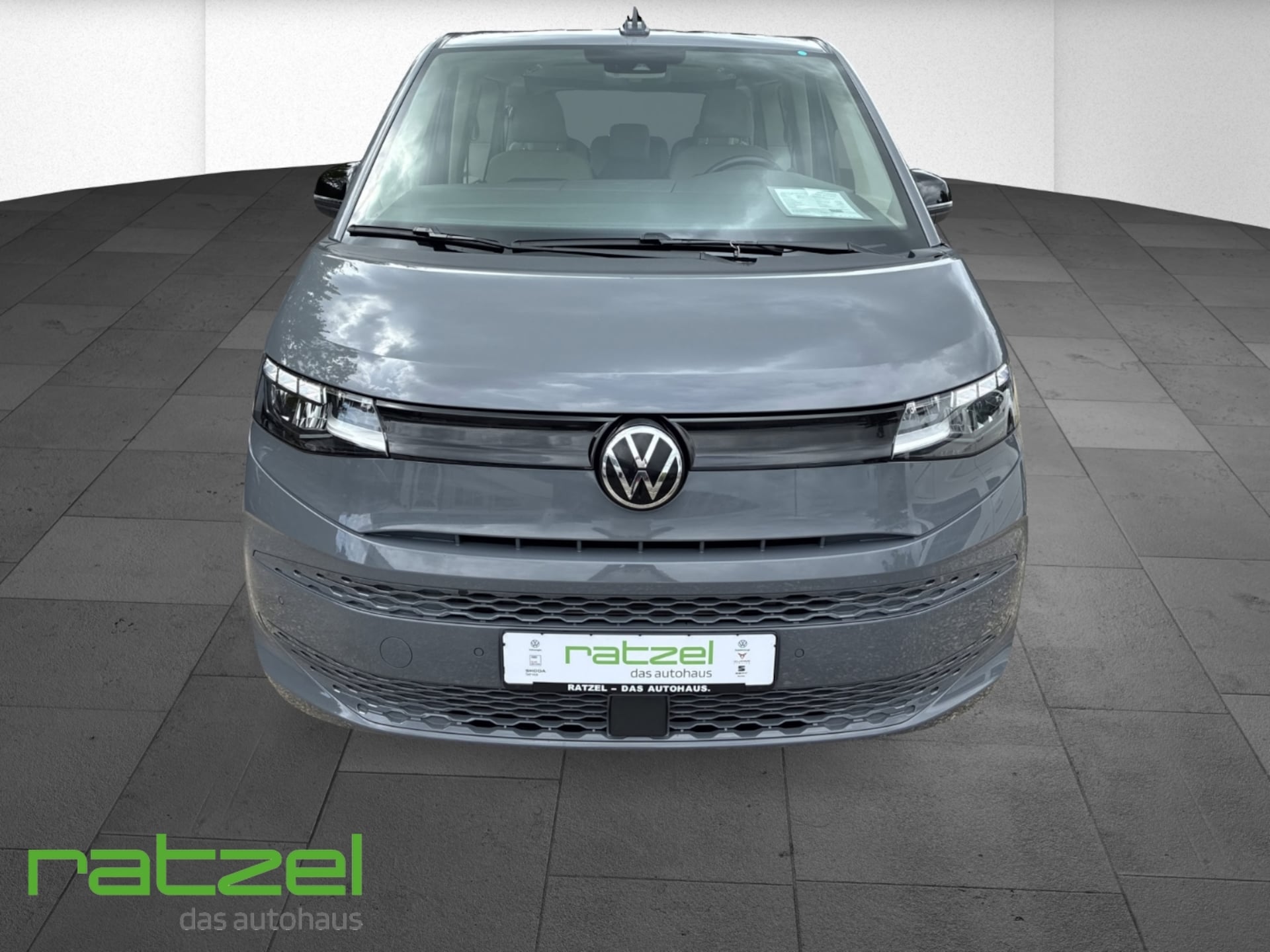 Volkswagen Multivan Basis-Modell