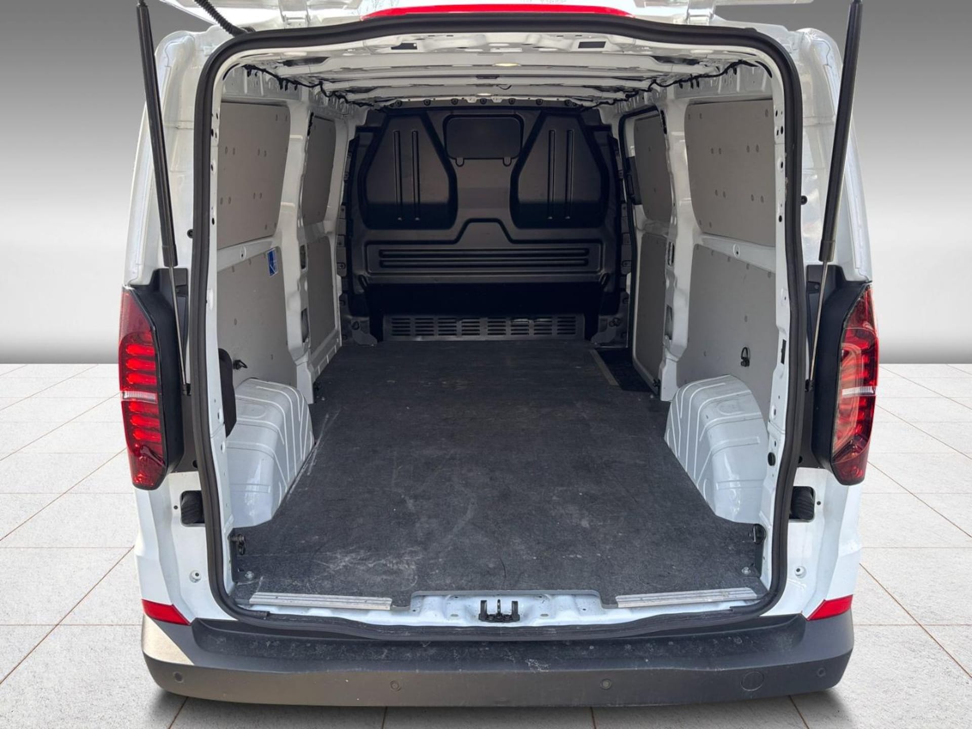 Volkswagen Transporter Kasten langer Radstand
