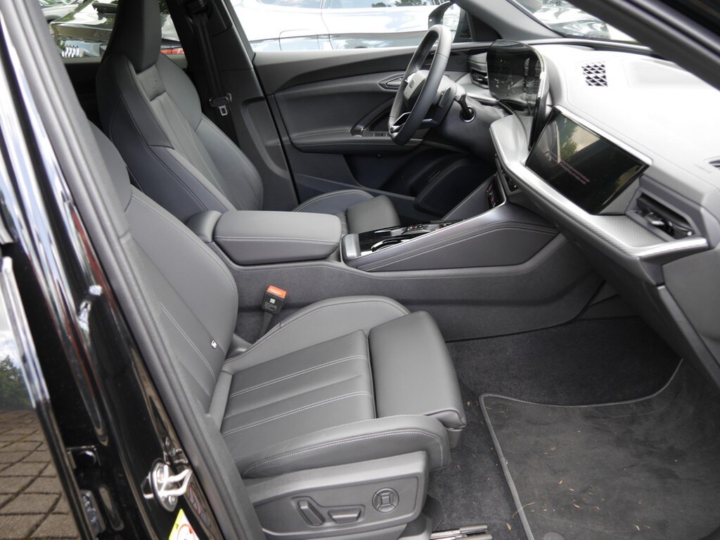 Image about Audi Q5 SUV TDI quattro 150 kW S tronic