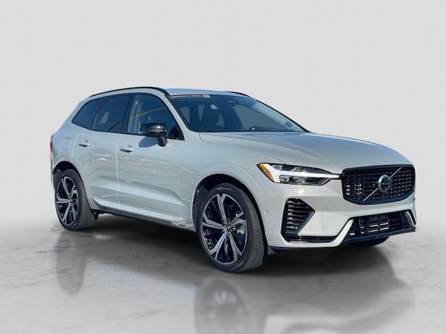 2025 Volvo XC60 Plug-In Hybrid