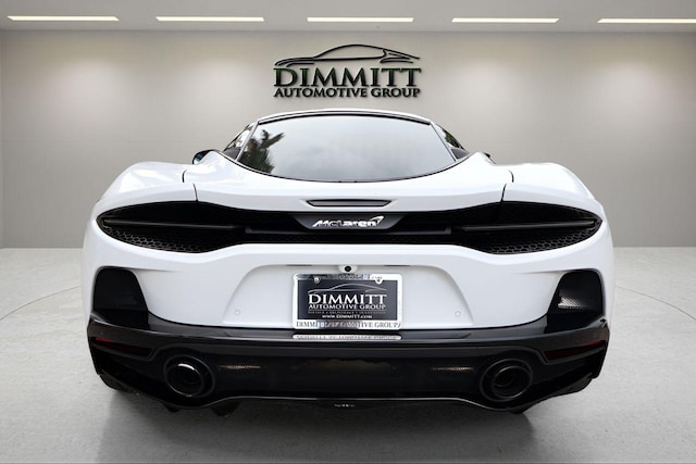 2023 McLaren GT
