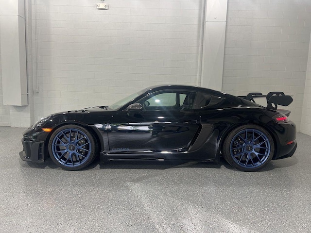 2024 Porsche 718 Cayman