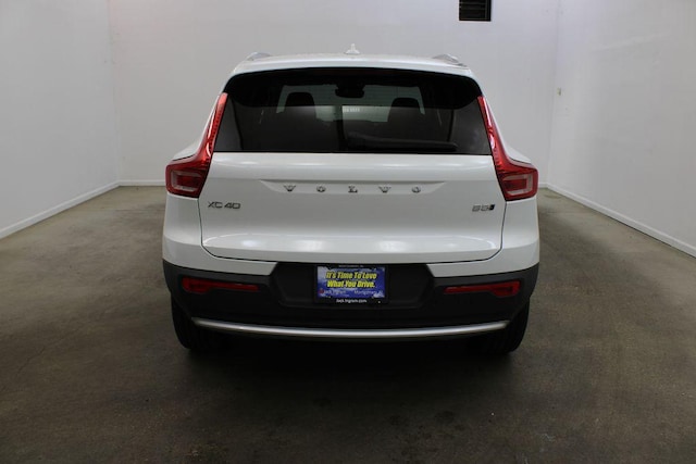 2024 Volvo XC40
