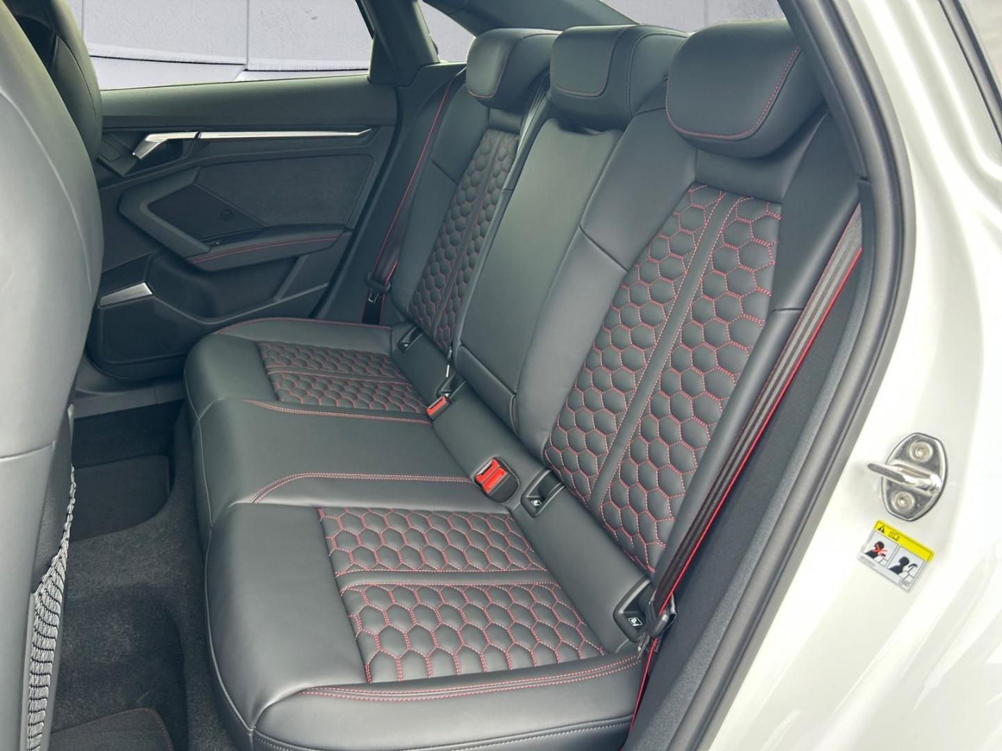 Image about Audi RS 3 Limousine TFSI quattro S tronic