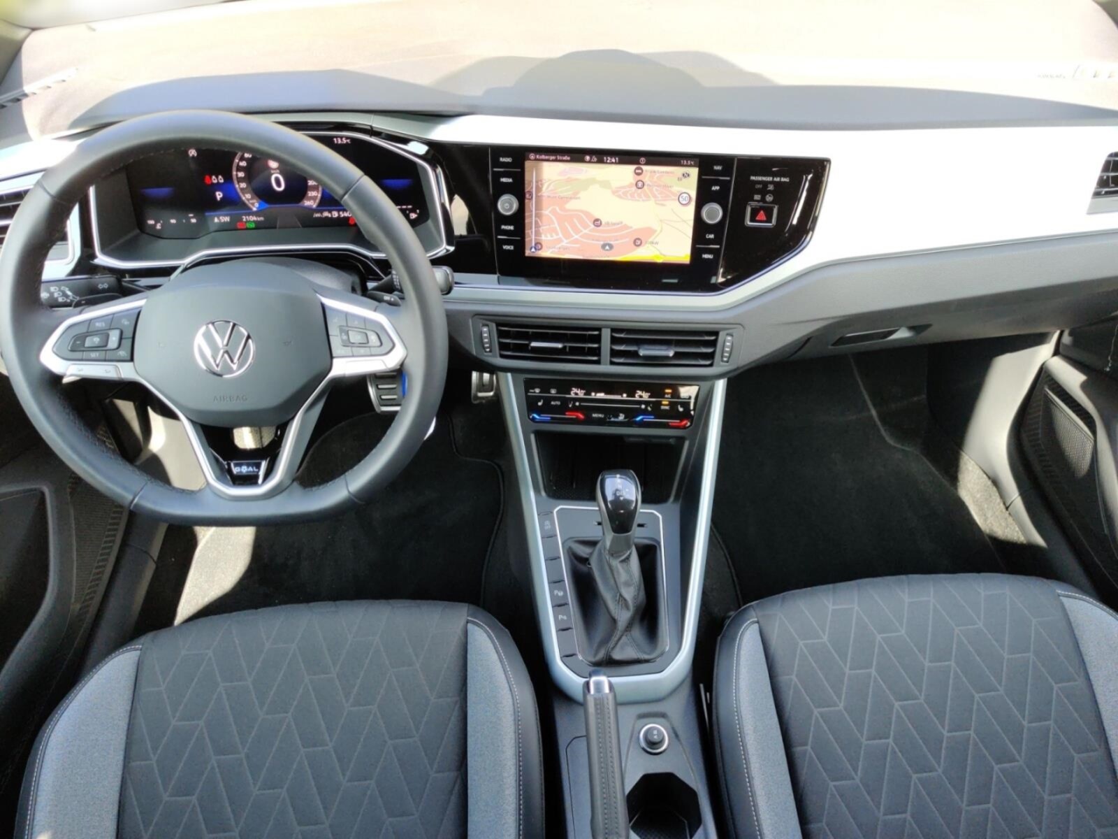 Volkswagen Polo – Bild 10