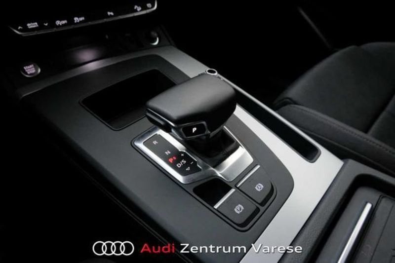 Immagine di Audi Q5 Sportback S line 40 TDI quattro 150 kW (204 CV) S tronic - Vista: for more details contact your dealer