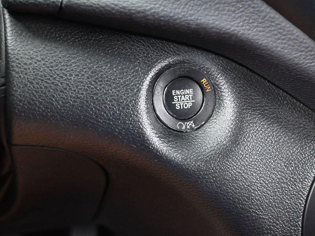 2021 Jeep Cherokee Latitude Lux - Photo 26