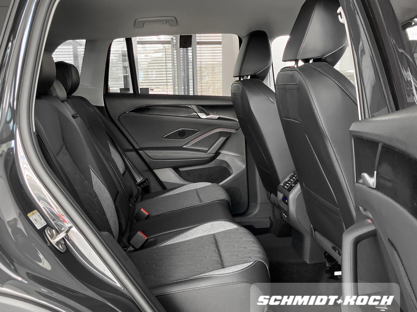 Volkswagen Tiguan – Bild 8